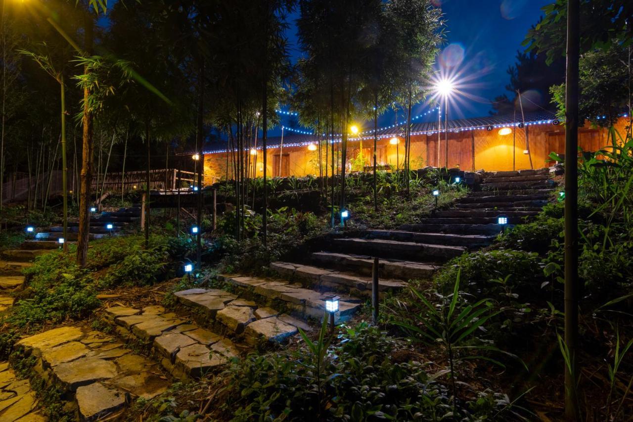 Chook Bungalow Ha Giang Kültér fotó