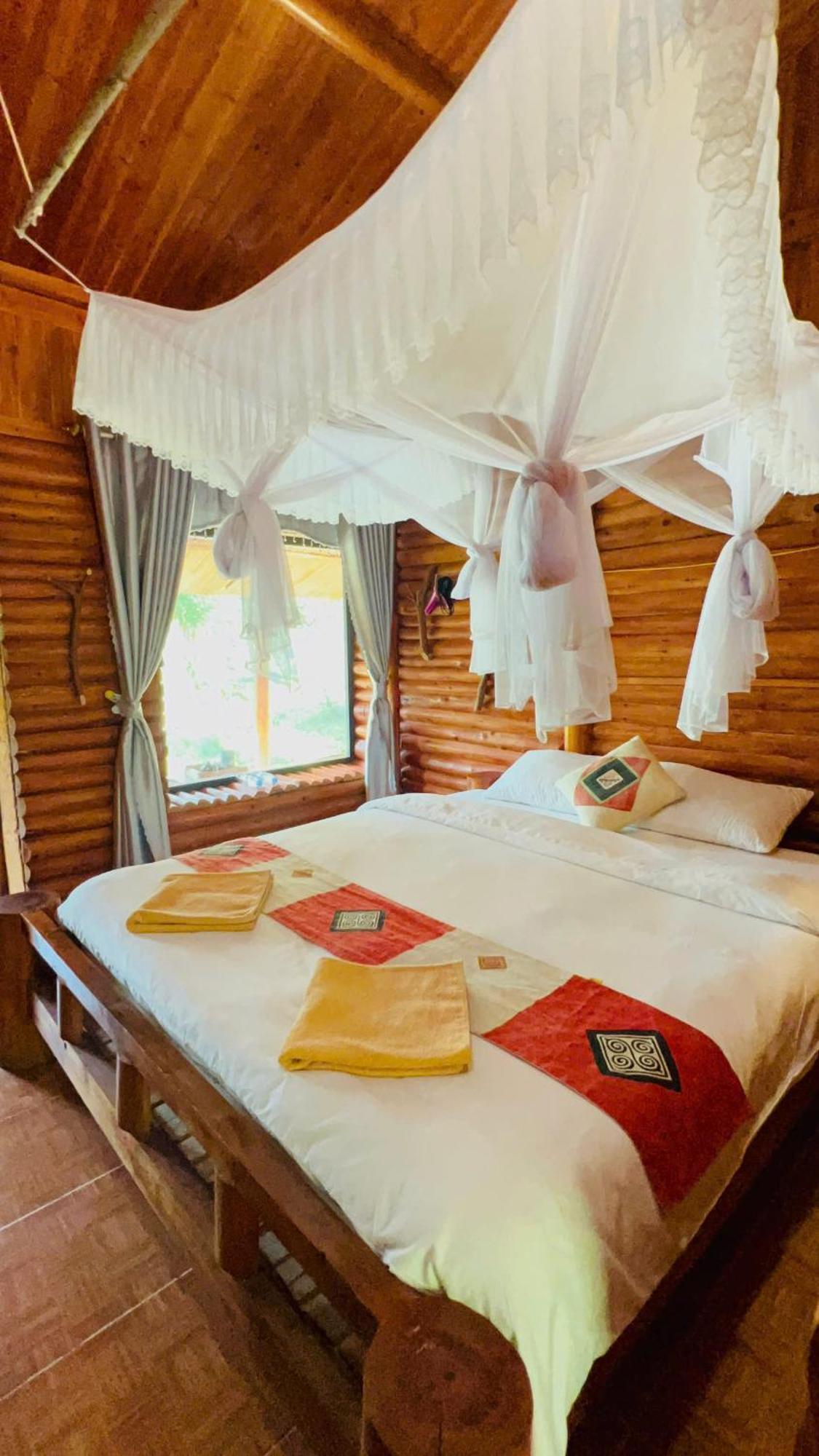 Chook Bungalow Ha Giang Kültér fotó
