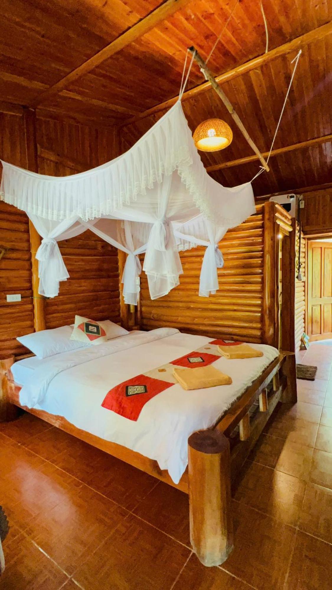 Chook Bungalow Ha Giang Kültér fotó