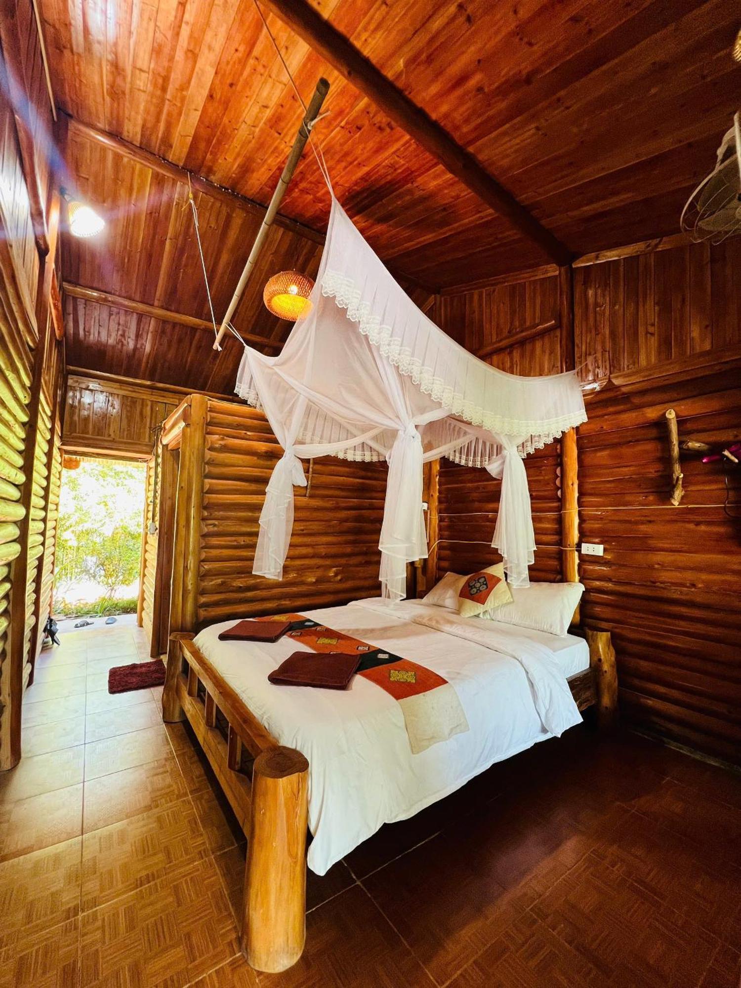 Chook Bungalow Ha Giang Kültér fotó